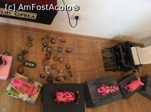 [P13] Muzeul Instalatorului Roman - Masina de scris si povestea ei » foto by mishu
 - 
<span class="allrVoted glyphicon glyphicon-heart hidden" id="av862429"></span>
<a class="m-l-10 hidden" id="sv862429" onclick="voting_Foto_DelVot(,862429,15838)" role="button">șterge vot <span class="glyphicon glyphicon-remove"></span></a>
<a id="v9862429" class=" c-red"  onclick="voting_Foto_SetVot(862429)" role="button"><span class="glyphicon glyphicon-heart-empty"></span> <b>LIKE</b> = Votează poza</a> <img class="hidden"  id="f862429W9" src="/imagini/loader.gif" border="0" /><span class="AjErrMes hidden" id="e862429ErM"></span>