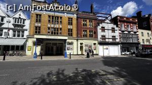 [P03] Windsor - spre palat » foto by Mika
 - 
<span class="allrVoted glyphicon glyphicon-heart hidden" id="av1509940"></span>
<a class="m-l-10 hidden" id="sv1509940" onclick="voting_Foto_DelVot(,1509940,16051)" role="button">șterge vot <span class="glyphicon glyphicon-remove"></span></a>
<a id="v91509940" class=" c-red"  onclick="voting_Foto_SetVot(1509940)" role="button"><span class="glyphicon glyphicon-heart-empty"></span> <b>LIKE</b> = Votează poza</a> <img class="hidden"  id="f1509940W9" src="/imagini/loader.gif" border="0" /><span class="AjErrMes hidden" id="e1509940ErM"></span>