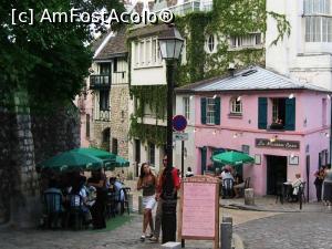 [P20] Paris, colț de stradă în cartierul Monmartre » foto by Dan-Ioan
 - 
<span class="allrVoted glyphicon glyphicon-heart hidden" id="av710471"></span>
<a class="m-l-10 hidden" id="sv710471" onclick="voting_Foto_DelVot(,710471,16412)" role="button">șterge vot <span class="glyphicon glyphicon-remove"></span></a>
<a id="v9710471" class=" c-red"  onclick="voting_Foto_SetVot(710471)" role="button"><span class="glyphicon glyphicon-heart-empty"></span> <b>LIKE</b> = Votează poza</a> <img class="hidden"  id="f710471W9" src="/imagini/loader.gif" border="0" /><span class="AjErrMes hidden" id="e710471ErM"></span>