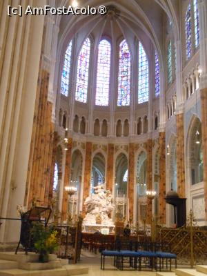 [P11] Chartres - Catedrala Notre-Dame de Chartres. Interior. » foto by iulianic
 - 
<span class="allrVoted glyphicon glyphicon-heart hidden" id="av1441120"></span>
<a class="m-l-10 hidden" id="sv1441120" onclick="voting_Foto_DelVot(,1441120,16471)" role="button">șterge vot <span class="glyphicon glyphicon-remove"></span></a>
<a id="v91441120" class=" c-red"  onclick="voting_Foto_SetVot(1441120)" role="button"><span class="glyphicon glyphicon-heart-empty"></span> <b>LIKE</b> = Votează poza</a> <img class="hidden"  id="f1441120W9" src="/imagini/loader.gif" border="0" /><span class="AjErrMes hidden" id="e1441120ErM"></span>