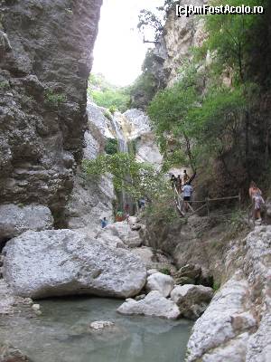 [P42] Cascada Dimosari, Lefkada- » foto by luciaoradea
 - 
<span class="allrVoted glyphicon glyphicon-heart hidden" id="av559198"></span>
<a class="m-l-10 hidden" id="sv559198" onclick="voting_Foto_DelVot(,559198,16678)" role="button">șterge vot <span class="glyphicon glyphicon-remove"></span></a>
<a id="v9559198" class=" c-red"  onclick="voting_Foto_SetVot(559198)" role="button"><span class="glyphicon glyphicon-heart-empty"></span> <b>LIKE</b> = Votează poza</a> <img class="hidden"  id="f559198W9" src="/imagini/loader.gif" border="0" /><span class="AjErrMes hidden" id="e559198ErM"></span>