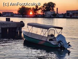 [P39] Apus de soare peste Dunăre » foto by crismis
 - 
<span class="allrVoted glyphicon glyphicon-heart hidden" id="av1499850"></span>
<a class="m-l-10 hidden" id="sv1499850" onclick="voting_Foto_DelVot(,1499850,17088)" role="button">șterge vot <span class="glyphicon glyphicon-remove"></span></a>
<a id="v91499850" class=" c-red"  onclick="voting_Foto_SetVot(1499850)" role="button"><span class="glyphicon glyphicon-heart-empty"></span> <b>LIKE</b> = Votează poza</a> <img class="hidden"  id="f1499850W9" src="/imagini/loader.gif" border="0" /><span class="AjErrMes hidden" id="e1499850ErM"></span>