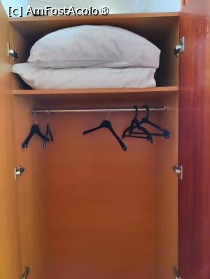 [P06] Casa Coral - camera noastră » foto by crismis
 - 
<span class="allrVoted glyphicon glyphicon-heart hidden" id="av1499817"></span>
<a class="m-l-10 hidden" id="sv1499817" onclick="voting_Foto_DelVot(,1499817,17088)" role="button">șterge vot <span class="glyphicon glyphicon-remove"></span></a>
<a id="v91499817" class=" c-red"  onclick="voting_Foto_SetVot(1499817)" role="button"><span class="glyphicon glyphicon-heart-empty"></span> <b>LIKE</b> = Votează poza</a> <img class="hidden"  id="f1499817W9" src="/imagini/loader.gif" border="0" /><span class="AjErrMes hidden" id="e1499817ErM"></span>