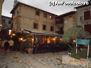[P02] Castello Restaurant - Terasa închisă în aşteptarea ploii şi Hotel Acropol, cel mai vechi hotel din Parga.  » foto by iulianic
 - 
<span class="allrVoted glyphicon glyphicon-heart hidden" id="av678767"></span>
<a class="m-l-10 hidden" id="sv678767" onclick="voting_Foto_DelVot(,678767,17099)" role="button">șterge vot <span class="glyphicon glyphicon-remove"></span></a>
<a id="v9678767" class=" c-red"  onclick="voting_Foto_SetVot(678767)" role="button"><span class="glyphicon glyphicon-heart-empty"></span> <b>LIKE</b> = Votează poza</a> <img class="hidden"  id="f678767W9" src="/imagini/loader.gif" border="0" /><span class="AjErrMes hidden" id="e678767ErM"></span>