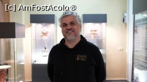 [P08] Domnul Preoteasa. O adevărată enciclopedie » foto by pepsi70ro
 - 
<span class="allrVoted glyphicon glyphicon-heart hidden" id="av1515818"></span>
<a class="m-l-10 hidden" id="sv1515818" onclick="voting_Foto_DelVot(,1515818,17175)" role="button">șterge vot <span class="glyphicon glyphicon-remove"></span></a>
<a id="v91515818" class=" c-red"  onclick="voting_Foto_SetVot(1515818)" role="button"><span class="glyphicon glyphicon-heart-empty"></span> <b>LIKE</b> = Votează poza</a> <img class="hidden"  id="f1515818W9" src="/imagini/loader.gif" border="0" /><span class="AjErrMes hidden" id="e1515818ErM"></span>