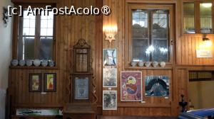 [P21] Expoziție de pictură » foto by pepsi70ro
 - 
<span class="allrVoted glyphicon glyphicon-heart hidden" id="av1516301"></span>
<a class="m-l-10 hidden" id="sv1516301" onclick="voting_Foto_DelVot(,1516301,17175)" role="button">șterge vot <span class="glyphicon glyphicon-remove"></span></a>
<a id="v91516301" class=" c-red"  onclick="voting_Foto_SetVot(1516301)" role="button"><span class="glyphicon glyphicon-heart-empty"></span> <b>LIKE</b> = Votează poza</a> <img class="hidden"  id="f1516301W9" src="/imagini/loader.gif" border="0" /><span class="AjErrMes hidden" id="e1516301ErM"></span>