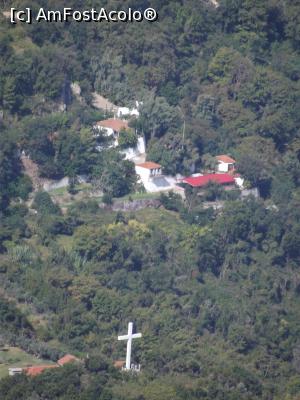 P11 [SEP-2017] Crucea de pe dealul din spatele plajei Metochi