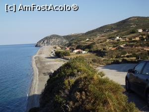 P21 [SEP-2017] În staţionare pe deal, către plaja Agios Merkourios