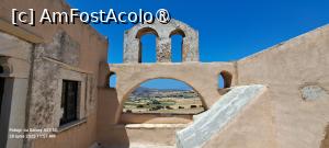 [P18] Naxos, de pe terasa Turnului Bazeos » foto by irinad
 - 
<span class="allrVoted glyphicon glyphicon-heart hidden" id="av1526108"></span>
<a class="m-l-10 hidden" id="sv1526108" onclick="voting_Foto_DelVot(,1526108,17461)" role="button">șterge vot <span class="glyphicon glyphicon-remove"></span></a>
<a id="v91526108" class=" c-red"  onclick="voting_Foto_SetVot(1526108)" role="button"><span class="glyphicon glyphicon-heart-empty"></span> <b>LIKE</b> = Votează poza</a> <img class="hidden"  id="f1526108W9" src="/imagini/loader.gif" border="0" /><span class="AjErrMes hidden" id="e1526108ErM"></span>