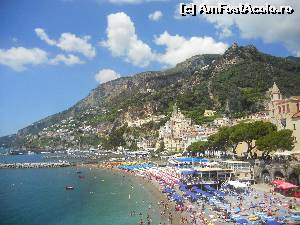 P21 [JUL-2014] Plaja centrală din Amalfi. 