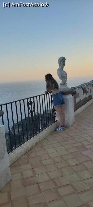 [P09] Apus în Ravello, villa Cimbrone » foto by roxi-nico
 - 
<span class="allrVoted glyphicon glyphicon-heart hidden" id="av1380932"></span>
<a class="m-l-10 hidden" id="sv1380932" onclick="voting_Foto_DelVot(,1380932,17505)" role="button">șterge vot <span class="glyphicon glyphicon-remove"></span></a>
<a id="v91380932" class=" c-red"  onclick="voting_Foto_SetVot(1380932)" role="button"><span class="glyphicon glyphicon-heart-empty"></span> <b>LIKE</b> = Votează poza</a> <img class="hidden"  id="f1380932W9" src="/imagini/loader.gif" border="0" /><span class="AjErrMes hidden" id="e1380932ErM"></span>