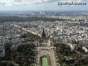 [P18] Paris France - Plimbare si vizitare Tour Eiffel. Imagine de ansamblu.  » foto by vega06
 - 
<span class="allrVoted glyphicon glyphicon-heart hidden" id="av574617"></span>
<a class="m-l-10 hidden" id="sv574617" onclick="voting_Foto_DelVot(,574617,17729)" role="button">șterge vot <span class="glyphicon glyphicon-remove"></span></a>
<a id="v9574617" class=" c-red"  onclick="voting_Foto_SetVot(574617)" role="button"><span class="glyphicon glyphicon-heart-empty"></span> <b>LIKE</b> = Votează poza</a> <img class="hidden"  id="f574617W9" src="/imagini/loader.gif" border="0" /><span class="AjErrMes hidden" id="e574617ErM"></span>