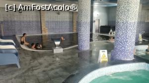 [P07] Bazinele cu apa termala ale hotelului » foto by dorgo
 - 
<span class="allrVoted glyphicon glyphicon-heart hidden" id="av1525691"></span>
<a class="m-l-10 hidden" id="sv1525691" onclick="voting_Foto_DelVot(,1525691,17749)" role="button">șterge vot <span class="glyphicon glyphicon-remove"></span></a>
<a id="v91525691" class=" c-red"  onclick="voting_Foto_SetVot(1525691)" role="button"><span class="glyphicon glyphicon-heart-empty"></span> <b>LIKE</b> = Votează poza</a> <img class="hidden"  id="f1525691W9" src="/imagini/loader.gif" border="0" /><span class="AjErrMes hidden" id="e1525691ErM"></span>