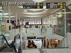 [P91] Uppsala, Gara Centrală modernă, funcțională » foto by mprofeanu
 - 
<span class="allrVoted glyphicon glyphicon-heart hidden" id="av1513467"></span>
<a class="m-l-10 hidden" id="sv1513467" onclick="voting_Foto_DelVot(,1513467,17905)" role="button">șterge vot <span class="glyphicon glyphicon-remove"></span></a>
<a id="v91513467" class=" c-red"  onclick="voting_Foto_SetVot(1513467)" role="button"><span class="glyphicon glyphicon-heart-empty"></span> <b>LIKE</b> = Votează poza</a> <img class="hidden"  id="f1513467W9" src="/imagini/loader.gif" border="0" /><span class="AjErrMes hidden" id="e1513467ErM"></span>