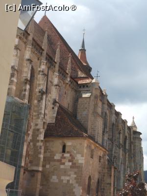 [P05] Brașov - Biserica Neagră. Exterior, detaliu. » foto by iulianic
 - 
<span class="allrVoted glyphicon glyphicon-heart hidden" id="av1436349"></span>
<a class="m-l-10 hidden" id="sv1436349" onclick="voting_Foto_DelVot(,1436349,17993)" role="button">șterge vot <span class="glyphicon glyphicon-remove"></span></a>
<a id="v91436349" class=" c-red"  onclick="voting_Foto_SetVot(1436349)" role="button"><span class="glyphicon glyphicon-heart-empty"></span> <b>LIKE</b> = Votează poza</a> <img class="hidden"  id="f1436349W9" src="/imagini/loader.gif" border="0" /><span class="AjErrMes hidden" id="e1436349ErM"></span>