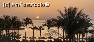 [P09] rasarit de soare din balcon » foto by adutza_ghiocel
 - 
<span class="allrVoted glyphicon glyphicon-heart hidden" id="av1226991"></span>
<a class="m-l-10 hidden" id="sv1226991" onclick="voting_Foto_DelVot(,1226991,18013)" role="button">șterge vot <span class="glyphicon glyphicon-remove"></span></a>
<a id="v91226991" class=" c-red"  onclick="voting_Foto_SetVot(1226991)" role="button"><span class="glyphicon glyphicon-heart-empty"></span> <b>LIKE</b> = Votează poza</a> <img class="hidden"  id="f1226991W9" src="/imagini/loader.gif" border="0" /><span class="AjErrMes hidden" id="e1226991ErM"></span>