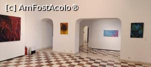 [P28] Parter - expoziție de pictură. » foto by tata123 🔱
 - 
<span class="allrVoted glyphicon glyphicon-heart hidden" id="av1507030"></span>
<a class="m-l-10 hidden" id="sv1507030" onclick="voting_Foto_DelVot(,1507030,18120)" role="button">șterge vot <span class="glyphicon glyphicon-remove"></span></a>
<a id="v91507030" class=" c-red"  onclick="voting_Foto_SetVot(1507030)" role="button"><span class="glyphicon glyphicon-heart-empty"></span> <b>LIKE</b> = Votează poza</a> <img class="hidden"  id="f1507030W9" src="/imagini/loader.gif" border="0" /><span class="AjErrMes hidden" id="e1507030ErM"></span>