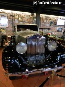 [P16] Rolls Royce - 1938 - Muzeul Rahmi Koç.  » foto by TraianS
 - 
<span class="allrVoted glyphicon glyphicon-heart hidden" id="av387285"></span>
<a class="m-l-10 hidden" id="sv387285" onclick="voting_Foto_DelVot(,387285,18404)" role="button">șterge vot <span class="glyphicon glyphicon-remove"></span></a>
<a id="v9387285" class=" c-red"  onclick="voting_Foto_SetVot(387285)" role="button"><span class="glyphicon glyphicon-heart-empty"></span> <b>LIKE</b> = Votează poza</a> <img class="hidden"  id="f387285W9" src="/imagini/loader.gif" border="0" /><span class="AjErrMes hidden" id="e387285ErM"></span>