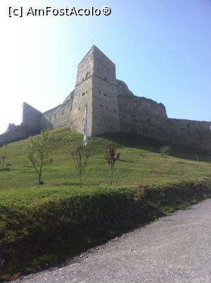 [P04] Cetatea văzută din curtea interioară » foto by Yersinia Pestis
 - 
<span class="allrVoted glyphicon glyphicon-heart hidden" id="av813188"></span>
<a class="m-l-10 hidden" id="sv813188" onclick="voting_Foto_DelVot(,813188,18593)" role="button">șterge vot <span class="glyphicon glyphicon-remove"></span></a>
<a id="v9813188" class=" c-red"  onclick="voting_Foto_SetVot(813188)" role="button"><span class="glyphicon glyphicon-heart-empty"></span> <b>LIKE</b> = Votează poza</a> <img class="hidden"  id="f813188W9" src="/imagini/loader.gif" border="0" /><span class="AjErrMes hidden" id="e813188ErM"></span>