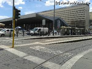 [P13] Gara Termini, aici va lasa autobuzele cand veniti de la aeroportul FIUMICINO SAU CIAMPINO, si tot de aici luati autobuzele si cand plecati, dar e 6 euro cu Terrasvision, iar biletele se pot lua de la Terracaffe,tot in zona garii. » foto by dan48
 - 
<span class="allrVoted glyphicon glyphicon-heart hidden" id="av629701"></span>
<a class="m-l-10 hidden" id="sv629701" onclick="voting_Foto_DelVot(,629701,18627)" role="button">șterge vot <span class="glyphicon glyphicon-remove"></span></a>
<a id="v9629701" class=" c-red"  onclick="voting_Foto_SetVot(629701)" role="button"><span class="glyphicon glyphicon-heart-empty"></span> <b>LIKE</b> = Votează poza</a> <img class="hidden"  id="f629701W9" src="/imagini/loader.gif" border="0" /><span class="AjErrMes hidden" id="e629701ErM"></span>