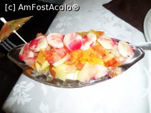 [P17] Salată de fructe.  » foto by Safta Radu
 - 
<span class="allrVoted glyphicon glyphicon-heart hidden" id="av990577"></span>
<a class="m-l-10 hidden" id="sv990577" onclick="voting_Foto_DelVot(,990577,18768)" role="button">șterge vot <span class="glyphicon glyphicon-remove"></span></a>
<a id="v9990577" class=" c-red"  onclick="voting_Foto_SetVot(990577)" role="button"><span class="glyphicon glyphicon-heart-empty"></span> <b>LIKE</b> = Votează poza</a> <img class="hidden"  id="f990577W9" src="/imagini/loader.gif" border="0" /><span class="AjErrMes hidden" id="e990577ErM"></span>