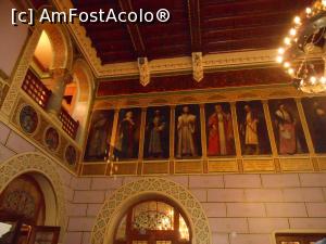 [P16] Bușteni - Castelul Cantacuzino. Embleme și chipuri de strămoși în sala de bal sau sala de onoare.  » foto by iulianic
 - 
<span class="allrVoted glyphicon glyphicon-heart hidden" id="av1033693"></span>
<a class="m-l-10 hidden" id="sv1033693" onclick="voting_Foto_DelVot(,1033693,18916)" role="button">șterge vot <span class="glyphicon glyphicon-remove"></span></a>
<a id="v91033693" class=" c-red"  onclick="voting_Foto_SetVot(1033693)" role="button"><span class="glyphicon glyphicon-heart-empty"></span> <b>LIKE</b> = Votează poza</a> <img class="hidden"  id="f1033693W9" src="/imagini/loader.gif" border="0" /><span class="AjErrMes hidden" id="e1033693ErM"></span>