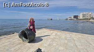 [P03] Statui de bronz cu tematica marina, de exemplu un pescar, delfini, scoici » foto by geani anto
 - 
<span class="allrVoted glyphicon glyphicon-heart hidden" id="av1530818"></span>
<a class="m-l-10 hidden" id="sv1530818" onclick="voting_Foto_DelVot(,1530818,19306)" role="button">șterge vot <span class="glyphicon glyphicon-remove"></span></a>
<a id="v91530818" class=" c-red"  onclick="voting_Foto_SetVot(1530818)" role="button"><span class="glyphicon glyphicon-heart-empty"></span> <b>LIKE</b> = Votează poza</a> <img class="hidden"  id="f1530818W9" src="/imagini/loader.gif" border="0" /><span class="AjErrMes hidden" id="e1530818ErM"></span>