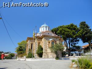 P05 [SEP-2017] Mica biserică Agios Dimitrios, aici am intrat. 