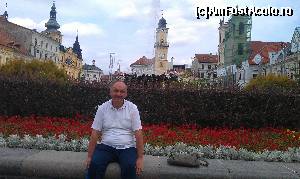 P01 [AUG-2014] Abundență de flori în Piața SNP (Nameste Slovenske Narodne Povstanie) în traducere Revolta Națională Slovacă din centrul vechi al orașului Banska Bystrica, Slovacia
