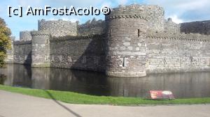 [P18] Castelul Beaumaris în oraşul Beaumaris de pe insula Anglesey, Ţara Galilor. » foto by traian.leuca †
 - 
<span class="allrVoted glyphicon glyphicon-heart hidden" id="av838135"></span>
<a class="m-l-10 hidden" id="sv838135" onclick="voting_Foto_DelVot(,838135,19690)" role="button">șterge vot <span class="glyphicon glyphicon-remove"></span></a>
<a id="v9838135" class=" c-red"  onclick="voting_Foto_SetVot(838135)" role="button"><span class="glyphicon glyphicon-heart-empty"></span> <b>LIKE</b> = Votează poza</a> <img class="hidden"  id="f838135W9" src="/imagini/loader.gif" border="0" /><span class="AjErrMes hidden" id="e838135ErM"></span>