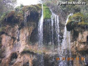 P18 [OCT-2014] Cascada Pisoaia minune a naturii