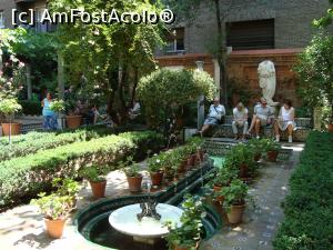 P03 [JUN-2015] Paradisul casei lui Sorolla -a doua gradina evoca gradinile Generalife din Granada -un canal de apa susura peste timpul ce zumzaie vesnic