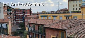 [P16] Hotel Re Enzo, priveliște spre clădirile din jur de pe fereastră » foto by irinad
 - 
<span class="allrVoted glyphicon glyphicon-heart hidden" id="av1519901"></span>
<a class="m-l-10 hidden" id="sv1519901" onclick="voting_Foto_DelVot(,1519901,19987)" role="button">șterge vot <span class="glyphicon glyphicon-remove"></span></a>
<a id="v91519901" class=" c-red"  onclick="voting_Foto_SetVot(1519901)" role="button"><span class="glyphicon glyphicon-heart-empty"></span> <b>LIKE</b> = Votează poza</a> <img class="hidden"  id="f1519901W9" src="/imagini/loader.gif" border="0" /><span class="AjErrMes hidden" id="e1519901ErM"></span>