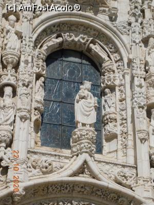 P14 [OCT-2020] Detaliu asupra dantelăriei de piatră de deasupra arcadei intrării în  Mosteiro dos Jerónimos