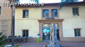 P01 [AUG-2015] Intrarea în hotel Solvasa. Am fost încântat când l-am zărit, noaptea arăta și mai drăguț. 