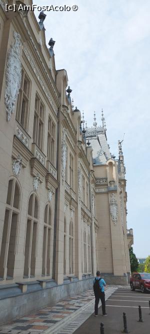 [P06] Palatul Culturii din Iași:  latura nord-estică » foto by Carmen Ion
 - 
<span class="allrVoted glyphicon glyphicon-heart hidden" id="av1505425"></span>
<a class="m-l-10 hidden" id="sv1505425" onclick="voting_Foto_DelVot(,1505425,20792)" role="button">șterge vot <span class="glyphicon glyphicon-remove"></span></a>
<a id="v91505425" class=" c-red"  onclick="voting_Foto_SetVot(1505425)" role="button"><span class="glyphicon glyphicon-heart-empty"></span> <b>LIKE</b> = Votează poza</a> <img class="hidden"  id="f1505425W9" src="/imagini/loader.gif" border="0" /><span class="AjErrMes hidden" id="e1505425ErM"></span>