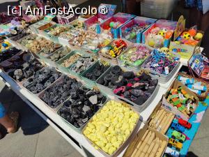 [P25] La pas prin Insula Vulcano; suveniruri specifice » foto by crismis
 - 
<span class="allrVoted glyphicon glyphicon-heart hidden" id="av1498754"></span>
<a class="m-l-10 hidden" id="sv1498754" onclick="voting_Foto_DelVot(,1498754,21065)" role="button">șterge vot <span class="glyphicon glyphicon-remove"></span></a>
<a id="v91498754" class=" c-red"  onclick="voting_Foto_SetVot(1498754)" role="button"><span class="glyphicon glyphicon-heart-empty"></span> <b>LIKE</b> = Votează poza</a> <img class="hidden"  id="f1498754W9" src="/imagini/loader.gif" border="0" /><span class="AjErrMes hidden" id="e1498754ErM"></span>