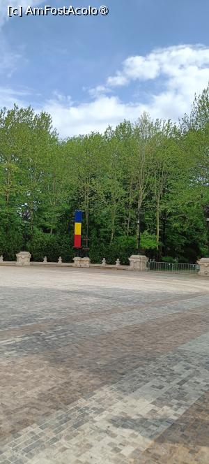 [P02] Platoul de ceremonii - Cotroceni. » foto by tata123 🔱
 - 
<span class="allrVoted glyphicon glyphicon-heart hidden" id="av1482273"></span>
<a class="m-l-10 hidden" id="sv1482273" onclick="voting_Foto_DelVot(,1482273,21279)" role="button">șterge vot <span class="glyphicon glyphicon-remove"></span></a>
<a id="v91482273" class=" c-red"  onclick="voting_Foto_SetVot(1482273)" role="button"><span class="glyphicon glyphicon-heart-empty"></span> <b>LIKE</b> = Votează poza</a> <img class="hidden"  id="f1482273W9" src="/imagini/loader.gif" border="0" /><span class="AjErrMes hidden" id="e1482273ErM"></span>