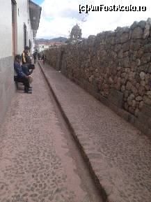 [P15] cea mai veche strada din Cusco » foto by grecudoina
 - 
<span class="allrVoted glyphicon glyphicon-heart hidden" id="av399687"></span>
<a class="m-l-10 hidden" id="sv399687" onclick="voting_Foto_DelVot(,399687,21384)" role="button">șterge vot <span class="glyphicon glyphicon-remove"></span></a>
<a id="v9399687" class=" c-red"  onclick="voting_Foto_SetVot(399687)" role="button"><span class="glyphicon glyphicon-heart-empty"></span> <b>LIKE</b> = Votează poza</a> <img class="hidden"  id="f399687W9" src="/imagini/loader.gif" border="0" /><span class="AjErrMes hidden" id="e399687ErM"></span>