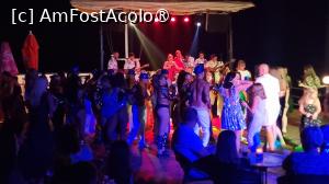 [P41] disco pe ponton » foto by gushpi
 - 
<span class="allrVoted glyphicon glyphicon-heart hidden" id="av1492259"></span>
<a class="m-l-10 hidden" id="sv1492259" onclick="voting_Foto_DelVot(,1492259,21416)" role="button">șterge vot <span class="glyphicon glyphicon-remove"></span></a>
<a id="v91492259" class=" c-red"  onclick="voting_Foto_SetVot(1492259)" role="button"><span class="glyphicon glyphicon-heart-empty"></span> <b>LIKE</b> = Votează poza</a> <img class="hidden"  id="f1492259W9" src="/imagini/loader.gif" border="0" /><span class="AjErrMes hidden" id="e1492259ErM"></span>