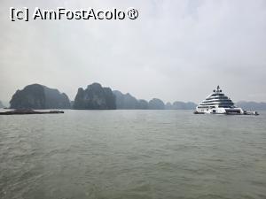 [P15] Ha Long Bay » foto by crismis
 - 
<span class="allrVoted glyphicon glyphicon-heart hidden" id="av1548381"></span>
<a class="m-l-10 hidden" id="sv1548381" onclick="voting_Foto_DelVot(,1548381,21495)" role="button">șterge vot <span class="glyphicon glyphicon-remove"></span></a>
<a id="v91548381" class=" c-red"  onclick="voting_Foto_SetVot(1548381)" role="button"><span class="glyphicon glyphicon-heart-empty"></span> <b>LIKE</b> = Votează poza</a> <img class="hidden"  id="f1548381W9" src="/imagini/loader.gif" border="0" /><span class="AjErrMes hidden" id="e1548381ErM"></span>