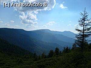 [P10] panoramă, spre Rețițiș. » foto by Radix7
 - 
<span class="allrVoted glyphicon glyphicon-heart hidden" id="av1486258"></span>
<a class="m-l-10 hidden" id="sv1486258" onclick="voting_Foto_DelVot(,1486258,21597)" role="button">șterge vot <span class="glyphicon glyphicon-remove"></span></a>
<a id="v91486258" class=" c-red"  onclick="voting_Foto_SetVot(1486258)" role="button"><span class="glyphicon glyphicon-heart-empty"></span> <b>LIKE</b> = Votează poza</a> <img class="hidden"  id="f1486258W9" src="/imagini/loader.gif" border="0" /><span class="AjErrMes hidden" id="e1486258ErM"></span>