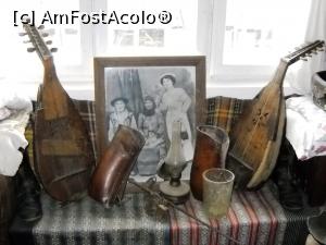 [P25] Secțiunea ”Instrumente muzicale” a ”magazinului Altex” » foto by Lucien
 - 
<span class="allrVoted glyphicon glyphicon-heart hidden" id="av783644"></span>
<a class="m-l-10 hidden" id="sv783644" onclick="voting_Foto_DelVot(,783644,21724)" role="button">șterge vot <span class="glyphicon glyphicon-remove"></span></a>
<a id="v9783644" class=" c-red"  onclick="voting_Foto_SetVot(783644)" role="button"><span class="glyphicon glyphicon-heart-empty"></span> <b>LIKE</b> = Votează poza</a> <img class="hidden"  id="f783644W9" src="/imagini/loader.gif" border="0" /><span class="AjErrMes hidden" id="e783644ErM"></span>