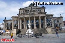 [P35] Konzerthaus Berlin, din Gendarmenmark. În faţă, statuia lui Friedrich von Schiller » foto by Costi
 - 
<span class="allrVoted glyphicon glyphicon-heart hidden" id="av313445"></span>
<a class="m-l-10 hidden" id="sv313445" onclick="voting_Foto_DelVot(,313445,21770)" role="button">șterge vot <span class="glyphicon glyphicon-remove"></span></a>
<a id="v9313445" class=" c-red"  onclick="voting_Foto_SetVot(313445)" role="button"><span class="glyphicon glyphicon-heart-empty"></span> <b>LIKE</b> = Votează poza</a> <img class="hidden"  id="f313445W9" src="/imagini/loader.gif" border="0" /><span class="AjErrMes hidden" id="e313445ErM"></span>