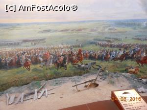 [P04] Waterloo - Panorama. Scene de luptă bine marcate și explicate.  » foto by iulianic
 - 
<span class="allrVoted glyphicon glyphicon-heart hidden" id="av853855"></span>
<a class="m-l-10 hidden" id="sv853855" onclick="voting_Foto_DelVot(,853855,21893)" role="button">șterge vot <span class="glyphicon glyphicon-remove"></span></a>
<a id="v9853855" class=" c-red"  onclick="voting_Foto_SetVot(853855)" role="button"><span class="glyphicon glyphicon-heart-empty"></span> <b>LIKE</b> = Votează poza</a> <img class="hidden"  id="f853855W9" src="/imagini/loader.gif" border="0" /><span class="AjErrMes hidden" id="e853855ErM"></span>