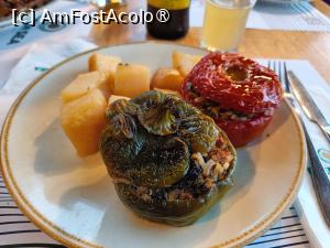 [P11] ... și a avut dreptate. » foto by tata123 🔱
 - 
<span class="allrVoted glyphicon glyphicon-heart hidden" id="av1536408"></span>
<a class="m-l-10 hidden" id="sv1536408" onclick="voting_Foto_DelVot(,1536408,22302)" role="button">șterge vot <span class="glyphicon glyphicon-remove"></span></a>
<a id="v91536408" class=" c-red"  onclick="voting_Foto_SetVot(1536408)" role="button"><span class="glyphicon glyphicon-heart-empty"></span> <b>LIKE</b> = Votează poza</a> <img class="hidden"  id="f1536408W9" src="/imagini/loader.gif" border="0" /><span class="AjErrMes hidden" id="e1536408ErM"></span>