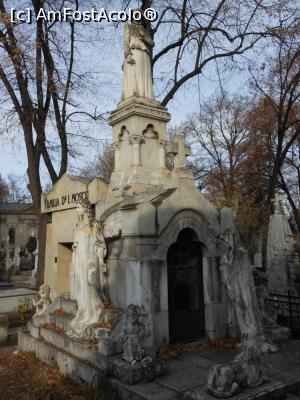 [P25] Panteonul României - Cimitirul Bellu. » foto by iulianic
 - 
<span class="allrVoted glyphicon glyphicon-heart hidden" id="av1218497"></span>
<a class="m-l-10 hidden" id="sv1218497" onclick="voting_Foto_DelVot(,1218497,22321)" role="button">șterge vot <span class="glyphicon glyphicon-remove"></span></a>
<a id="v91218497" class=" c-red"  onclick="voting_Foto_SetVot(1218497)" role="button"><span class="glyphicon glyphicon-heart-empty"></span> <b>LIKE</b> = Votează poza</a> <img class="hidden"  id="f1218497W9" src="/imagini/loader.gif" border="0" /><span class="AjErrMes hidden" id="e1218497ErM"></span>