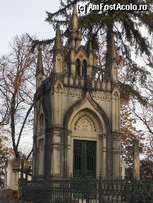 P13 [DEC-2011] Cimitirul Bellu  - Capela A. Costescu. Arhitect Karl Storck.