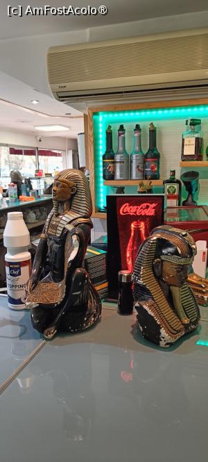 [P11] Decoruri care au legătură probabil cu numele localului. » foto by tata123 🔱
 - 
<span class="allrVoted glyphicon glyphicon-heart hidden" id="av1523226"></span>
<a class="m-l-10 hidden" id="sv1523226" onclick="voting_Foto_DelVot(,1523226,22427)" role="button">șterge vot <span class="glyphicon glyphicon-remove"></span></a>
<a id="v91523226" class=" c-red"  onclick="voting_Foto_SetVot(1523226)" role="button"><span class="glyphicon glyphicon-heart-empty"></span> <b>LIKE</b> = Votează poza</a> <img class="hidden"  id="f1523226W9" src="/imagini/loader.gif" border="0" /><span class="AjErrMes hidden" id="e1523226ErM"></span>