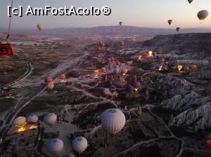 [P03] Cappadocia din balon » foto by Marius 72
 - 
<span class="allrVoted glyphicon glyphicon-heart hidden" id="av1136063"></span>
<a class="m-l-10 hidden" id="sv1136063" onclick="voting_Foto_DelVot(,1136063,22561)" role="button">șterge vot <span class="glyphicon glyphicon-remove"></span></a>
<a id="v91136063" class=" c-red"  onclick="voting_Foto_SetVot(1136063)" role="button"><span class="glyphicon glyphicon-heart-empty"></span> <b>LIKE</b> = Votează poza</a> <img class="hidden"  id="f1136063W9" src="/imagini/loader.gif" border="0" /><span class="AjErrMes hidden" id="e1136063ErM"></span>